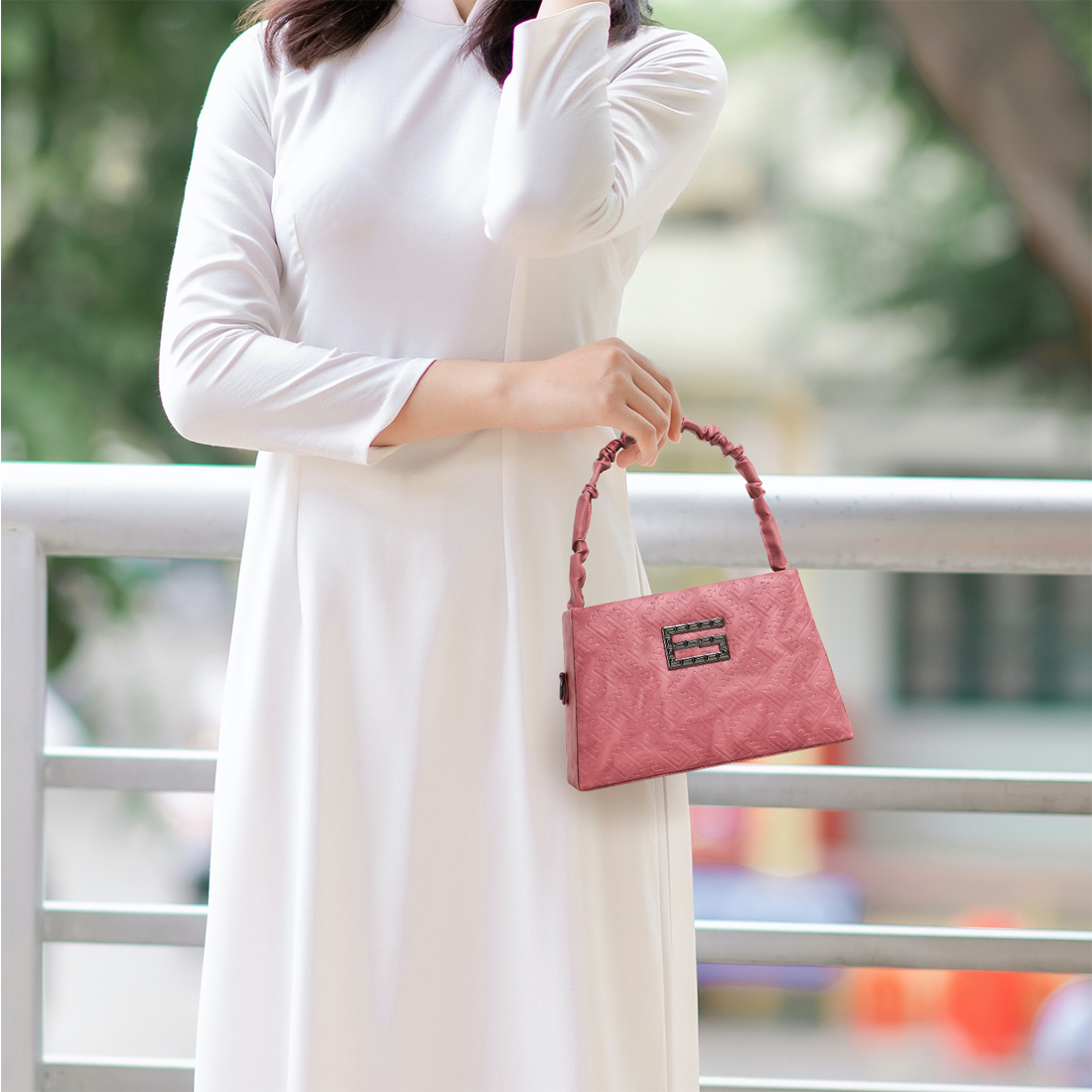 Sling G-Embosse Peach